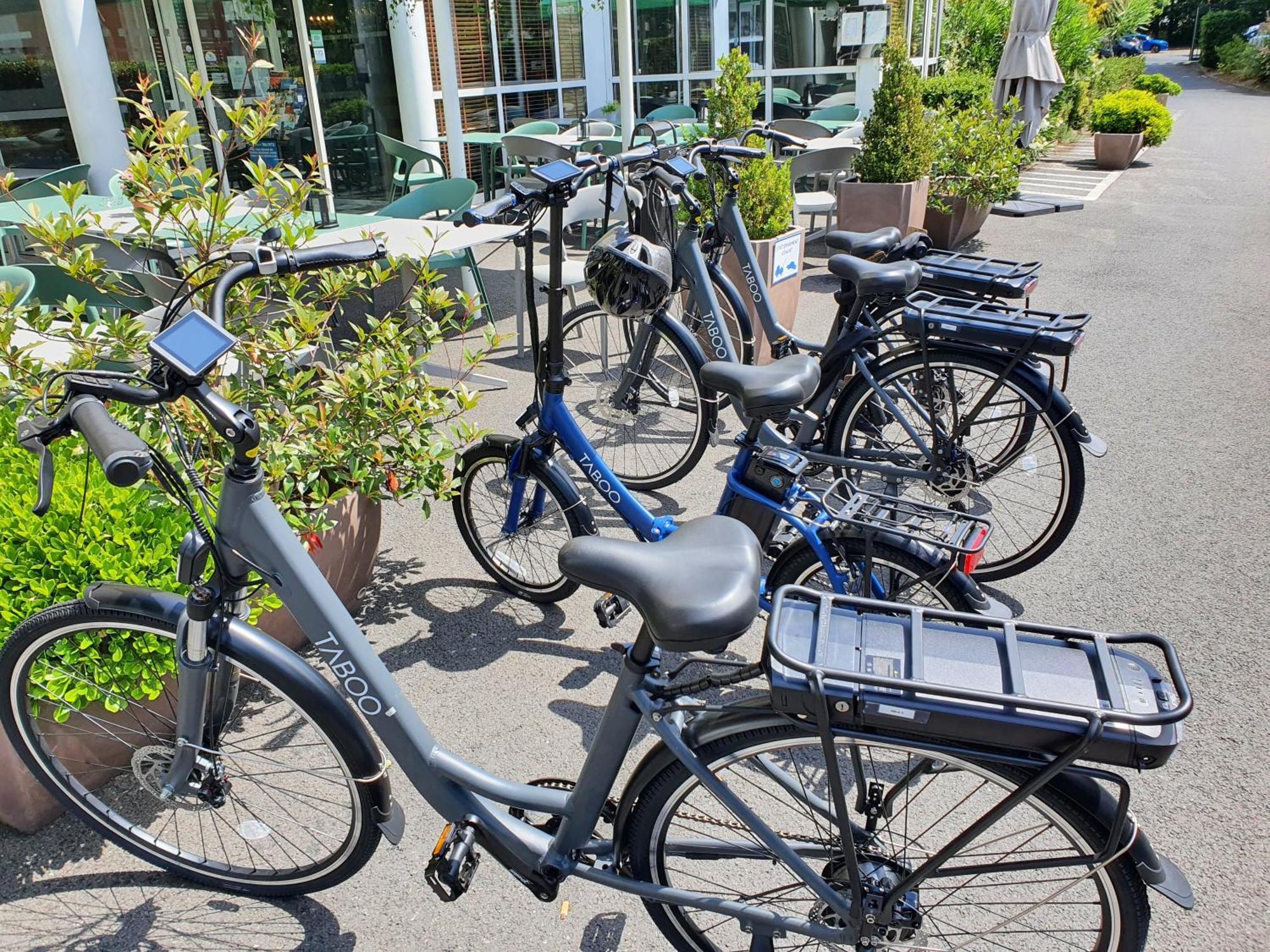 Hotel Greenhotels Roissy Parc Des Expositions 3*